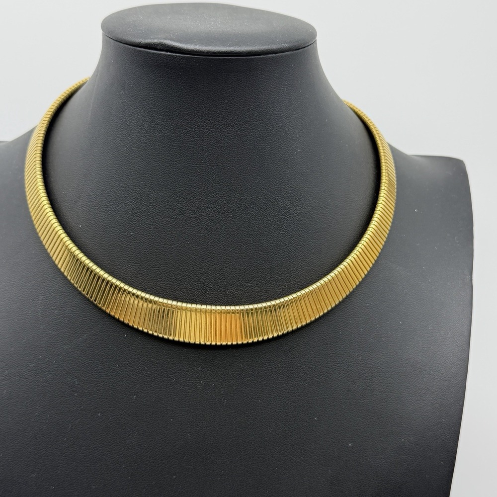Vintage Omega Necklace Graduated Flexible Choker Gold Tone 17"